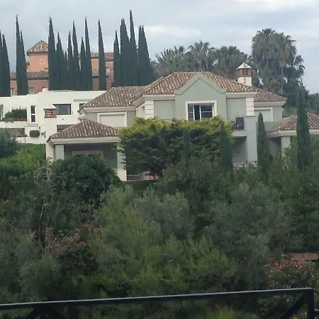 Maracana Homestay Marbella