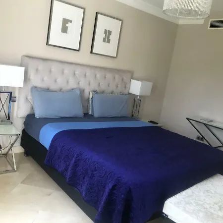 Maracana Homestay Marbella