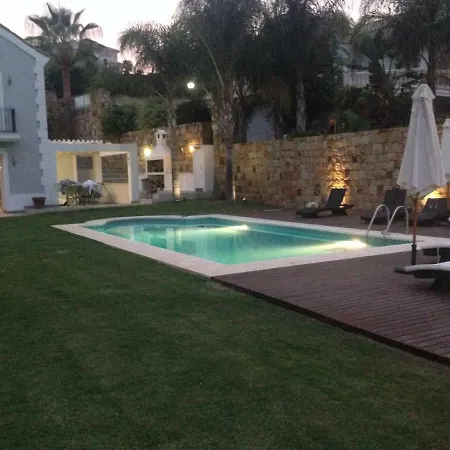 Maracana Homestay *